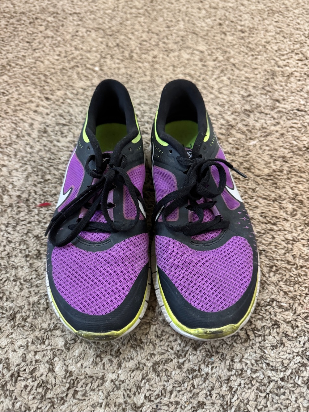 Nike Free Women’s Purple and Black Athletic Sneakers with Neon Accents 8.5